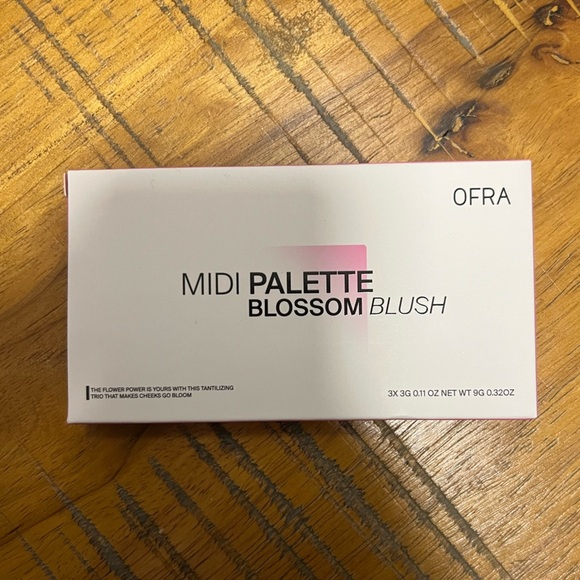 NEW IN BOX OFRA Midi Blossom Blush Palette - Picture 1 of 4